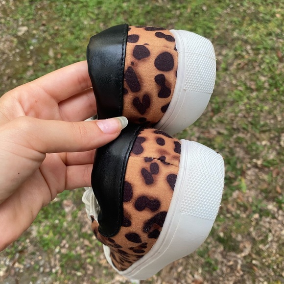 Leopard and White sneakers Target size 8 - Picture 10 of 10